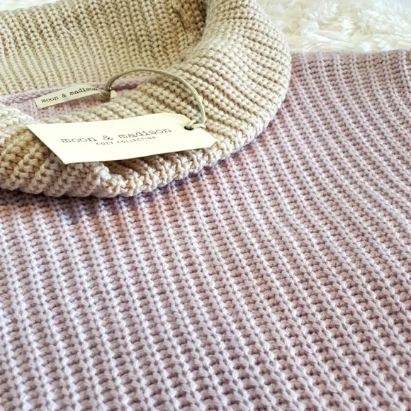 Moon & Madison Cowl Neck Crop Top Sweater, Knit Long Sleeved, size M - Picture 5 of 6